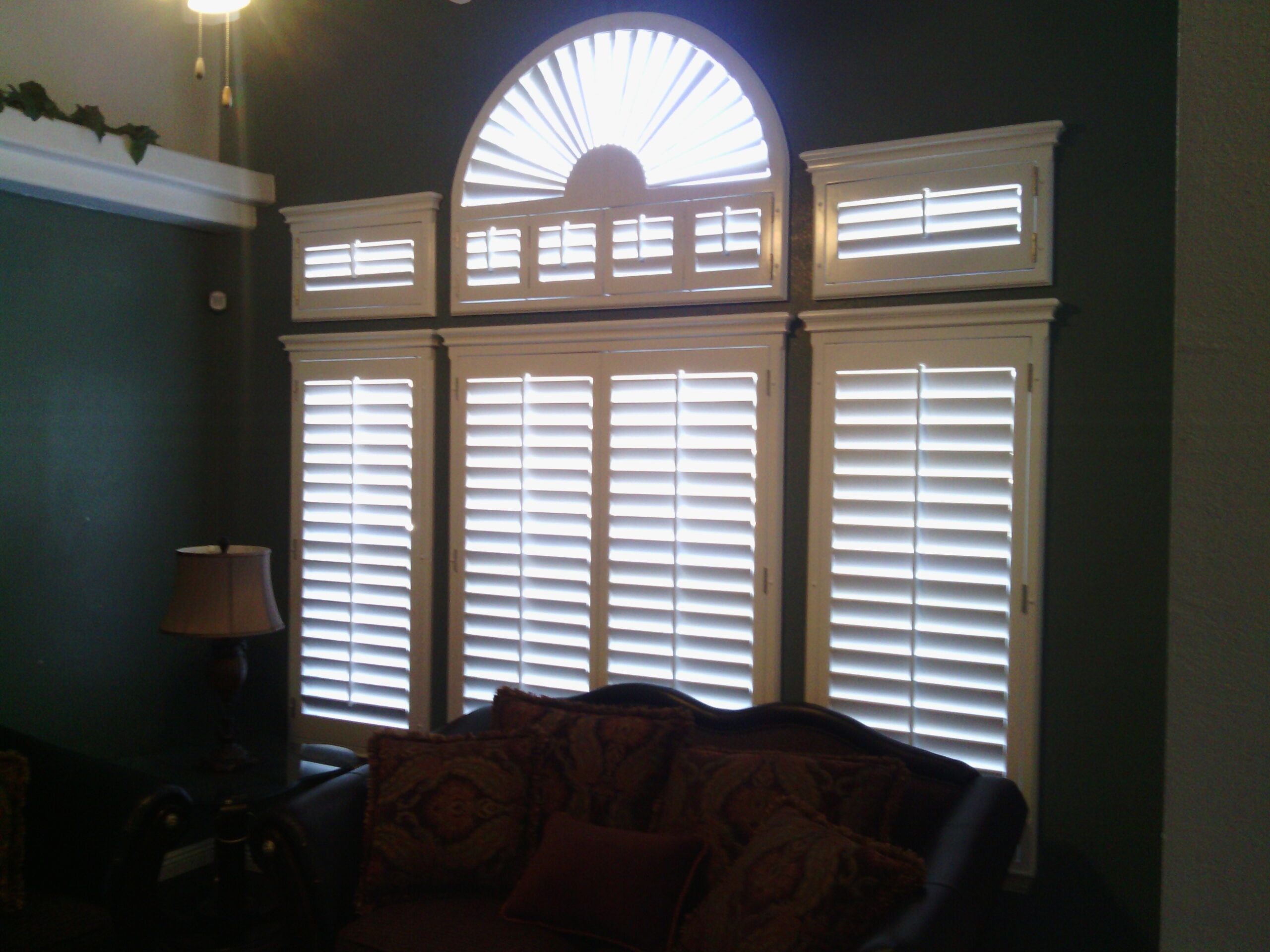 custom shutters custom-shutters-by-jorge-maria-el-paso-62 GXPFLZA