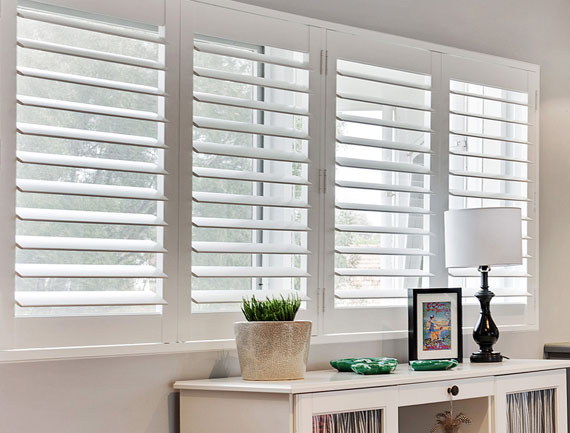 defining plantation shutters OMGNJKT