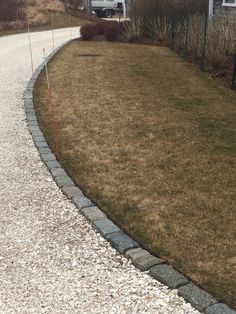 driveway edging imagini pentru large stepping stones in gravel lined with belgian blocks. driveway JMCYGET