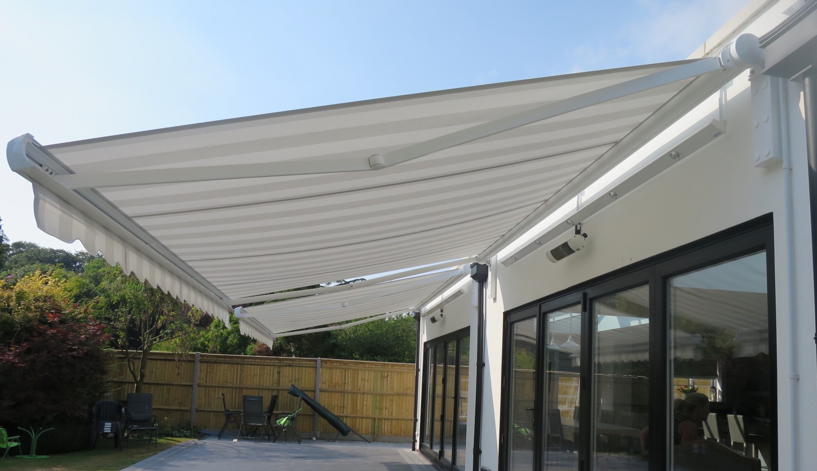 electric awnings - hampshire - surrey - london - awningsouth DJWAXUZ