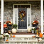 front porch decor image EUGXSGT