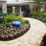 front yard landscaping ideas WCXYHZV