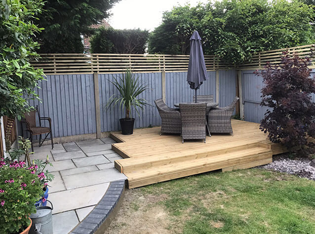 garden decking wooden decking area PBEXUZC