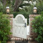 garden gates waist high garden gate with peek-a-boo slats in the top half, surrounded UYLBINR