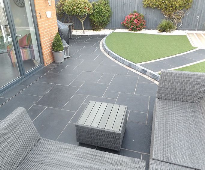 garden patio ideas carbon black limestone flagstones | modern patio | landscaping | #garden SHUTQDG