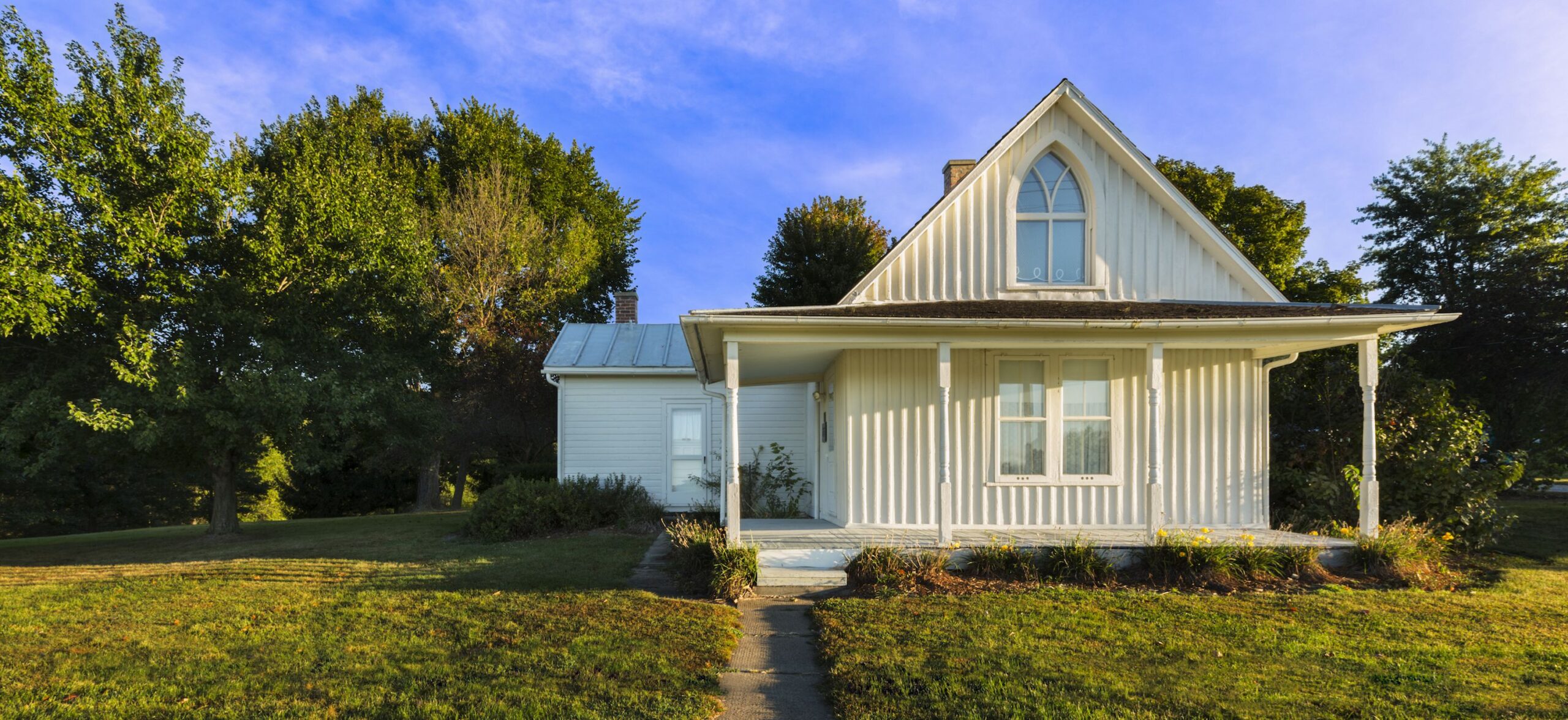 house styles gothic revival style house from american gothic DVJWNID