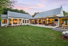 metal building homes glorious modern metal famrhouse in dallas, texas (12 pictures) | metal- building WHYFKNI