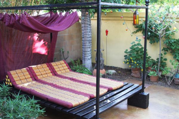 How outdoor beds are best way
to style your place?