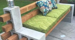 patio benches boards and cement blocks to create a seating area...pretty cool. XPPBMXI