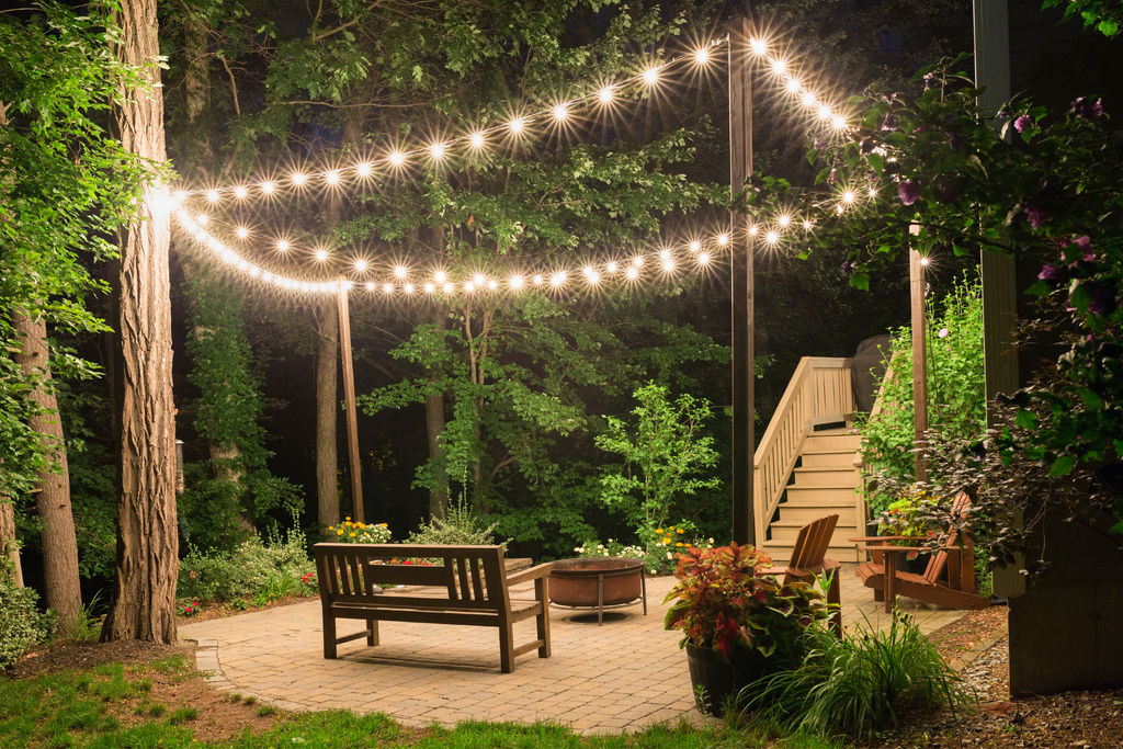 picture of patio lighting with planters ... EZRBDLR