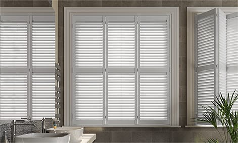 plantation shutter new forest white thumbnail image CASOMGH