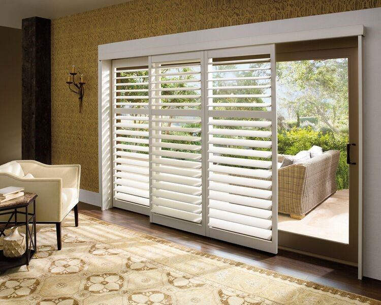 plantation shutters: decorating options KAYBGFG