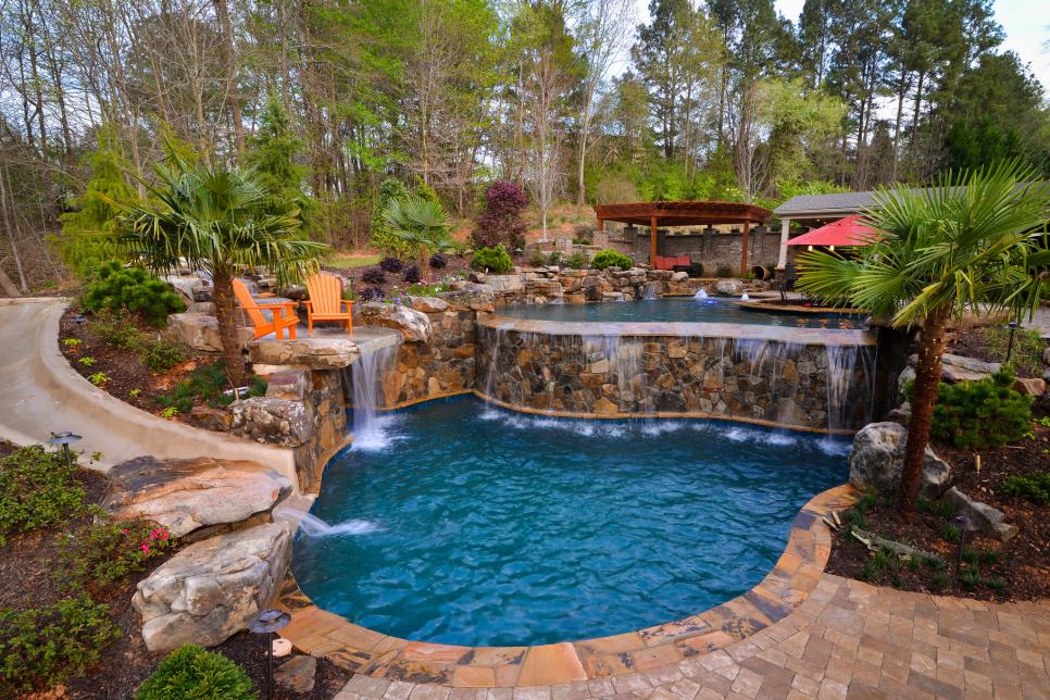 Pool Landscaping Is the
Natural Way of Your Refreshment