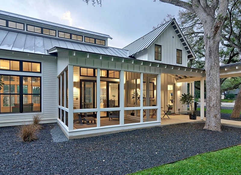 screened in porch modern farmhouse screened porch LJGVEBN