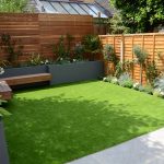 small garden design fake grass low mainteance contempoary design sleek fun VHIFDCY