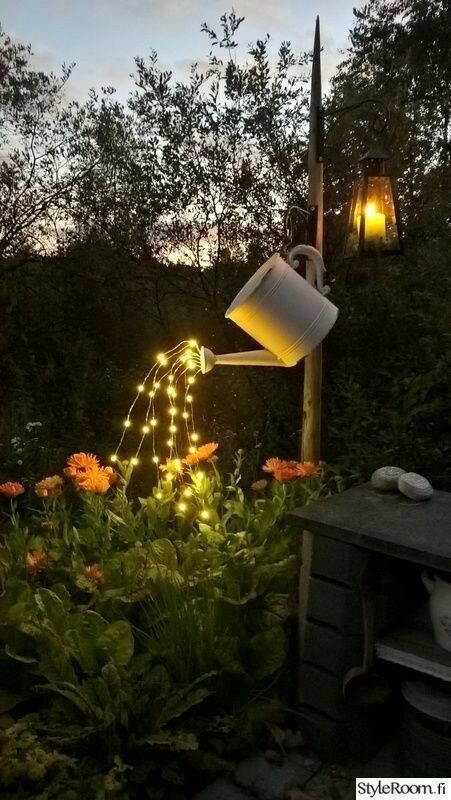 solar powered patio lanterns outdoor lighting this is such a cute idea UMZHYDU