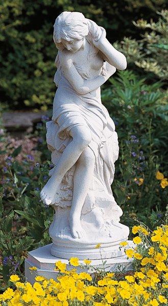 venus stone garden statue, stonework from brights of nettlebed OLLETJQ