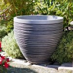 very large garden pots and planters large patio pots and planters awesome HKTTUEV