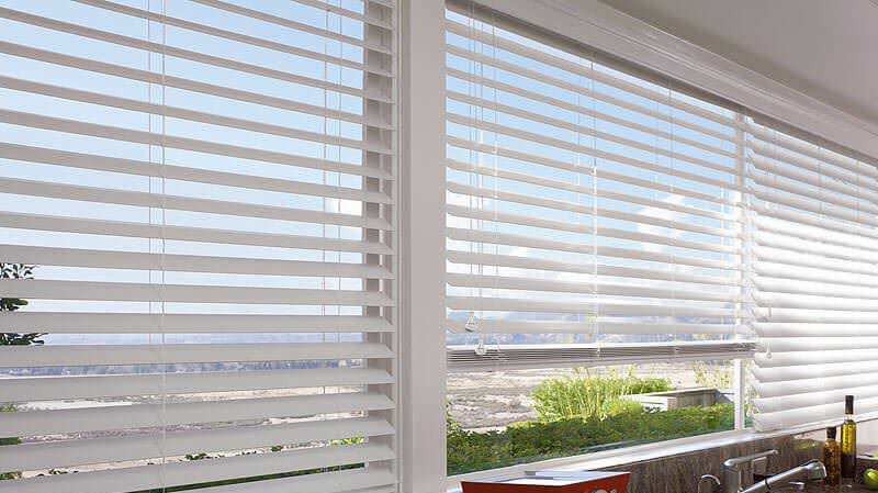 window blind wood-blinds-top-header SXCKXAT