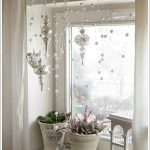 window decor 70 awesome christmas window décor ideas MAASNRL