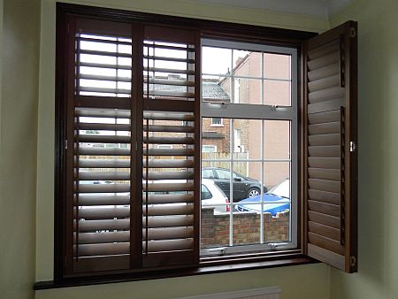 wooden window shutters - 3 GGBZRVS