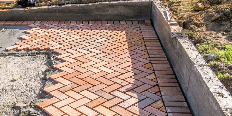 your guide to choosing patio stones VMBACOP