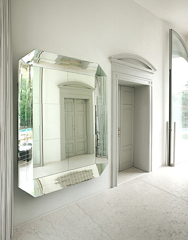 20 Fabulous Wall Mirrors