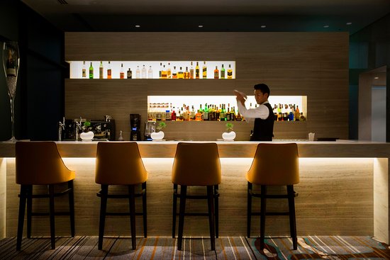 Bar counter - Picture of The Lobby Lounge, Odawara - TripAdvisor