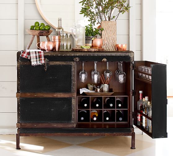 Ludlow Trunk Bar Cabinet | Pottery Barn