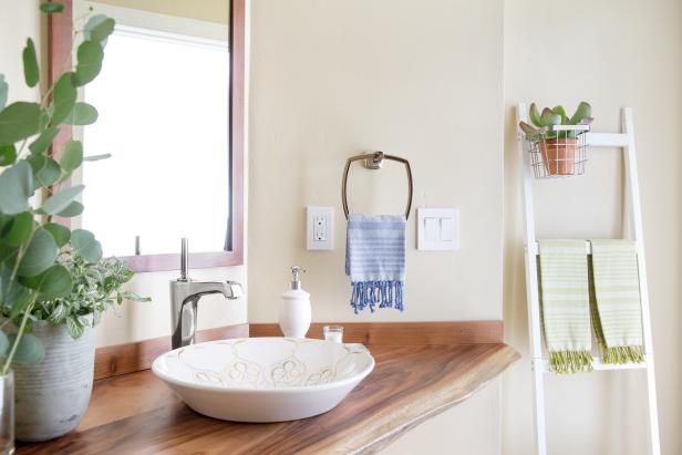 10 Paint Color Ideas for Small Bathrooms | DIY Network Blog: Made +