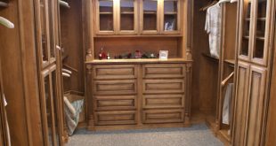 Get a Custom Wood Closet Organizer Built In | Platinum Cabinetry