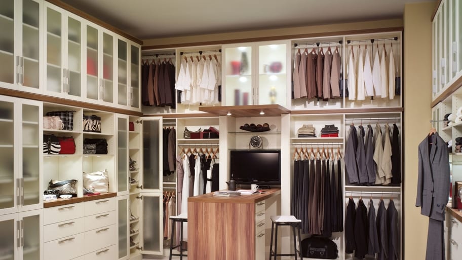 How Much Do Custom Closets Cost? | Angie's List