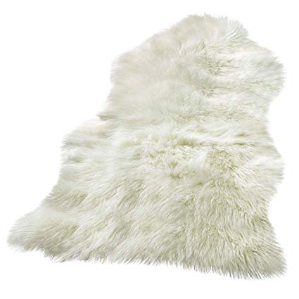 Amazon.com: BUZIO Luxurious Soft Faux Sheepskin Rug Super Fluffy