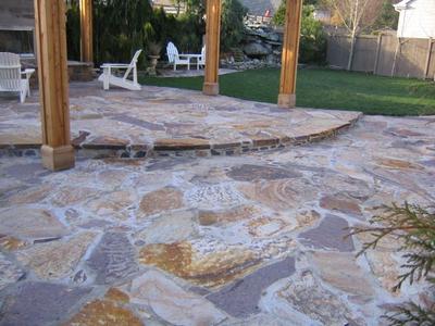 Guide to Building a Flagstone Patio | Landscape & Garden