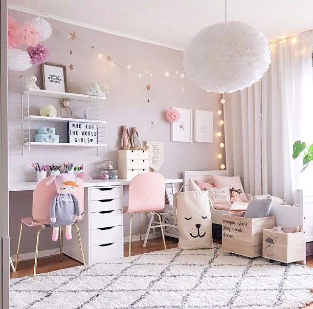 The girl room decor is the new  ways of attracting the eyes