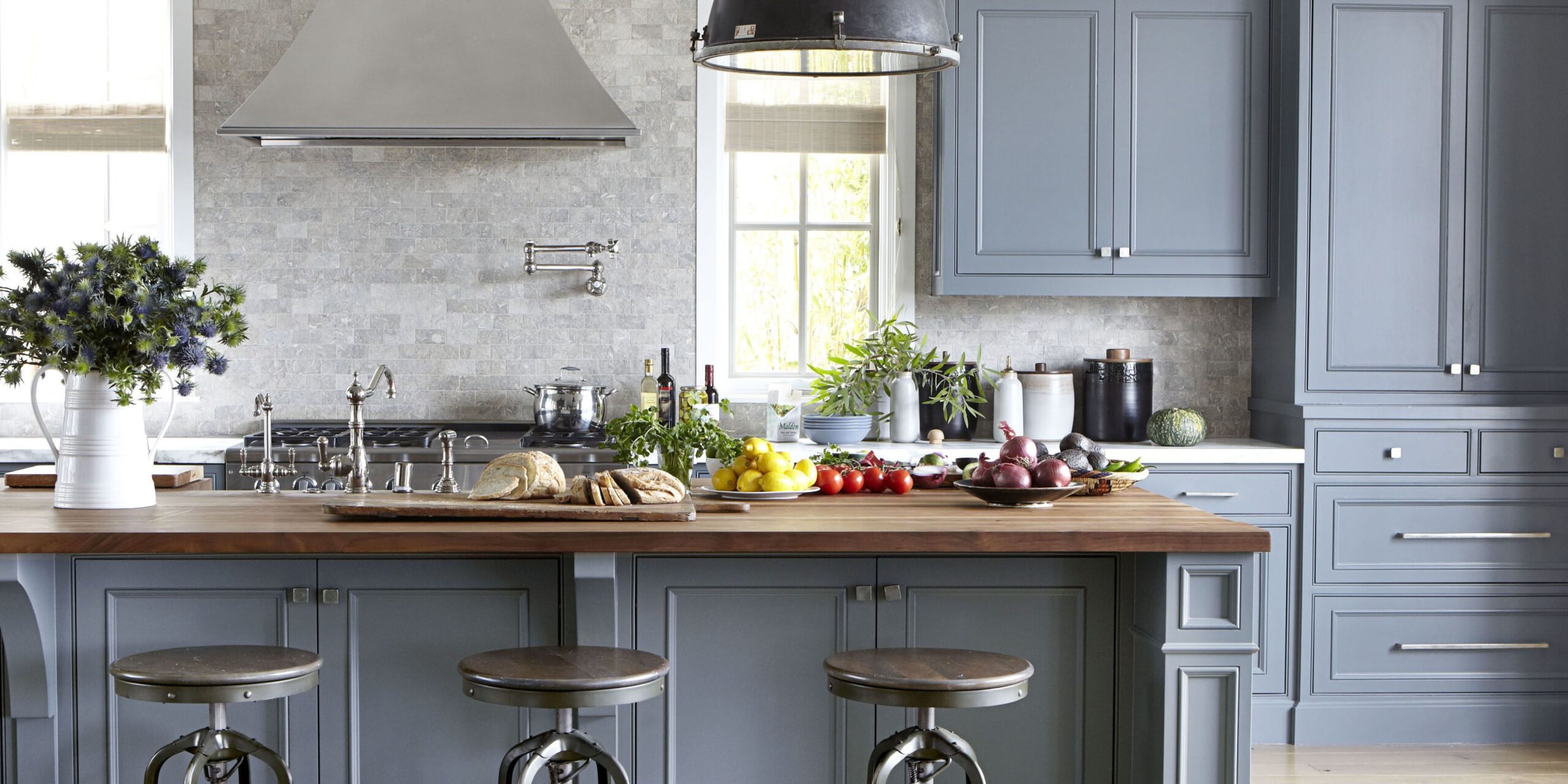 14 Best Kitchen Paint Colors - Ideas for Popular Kitchen Colors