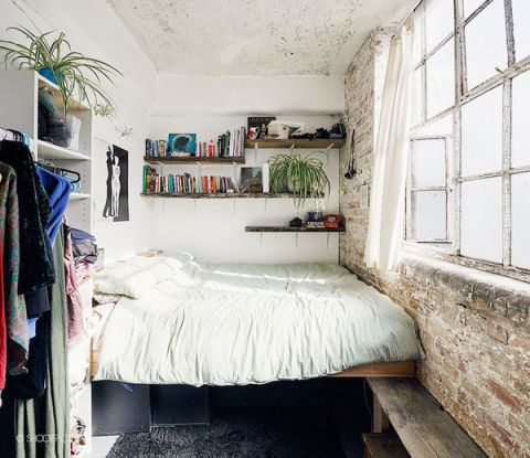 15 Tiny Bedrooms To Inspire You | bedroom // nook // studio | Home