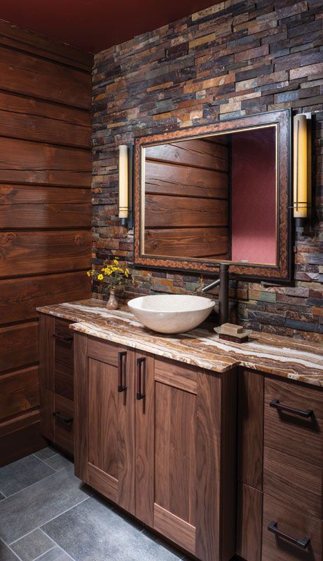 The backsplash #tiling of this bathroom wall creates a whole new