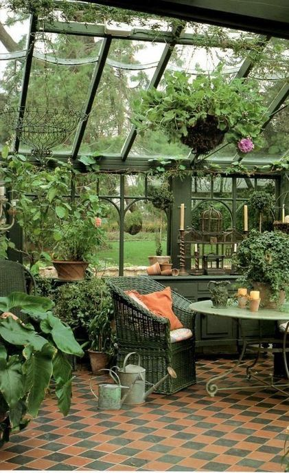 Backyard-Greenhouses.png