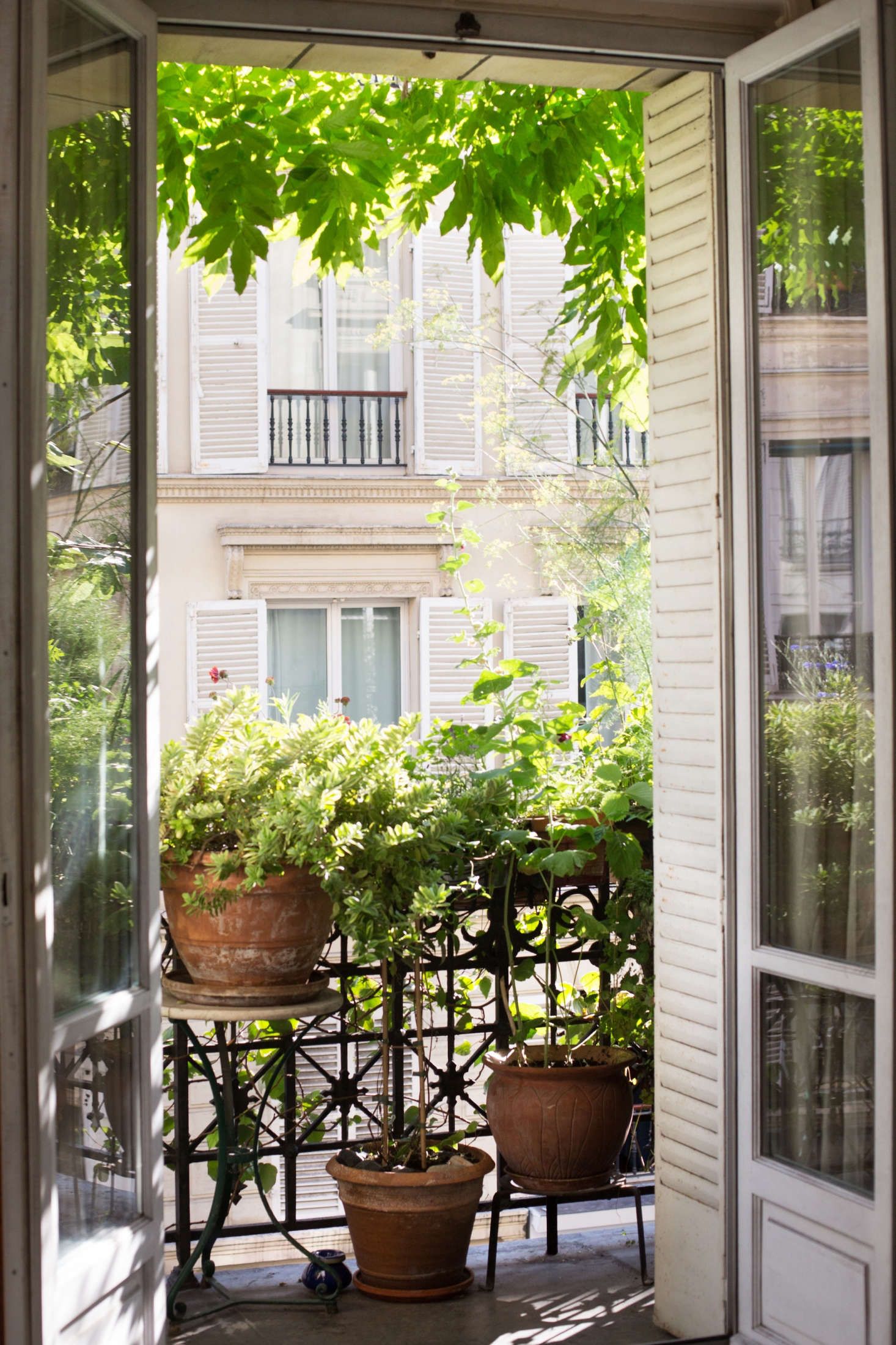 Get to Know Some Balcony Garden Ideas you can make for your Garden