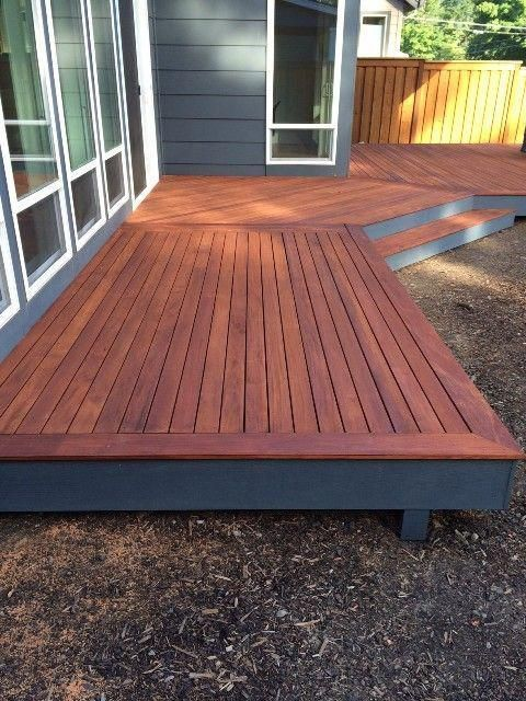 Making the Right Choice in
Decking Wood