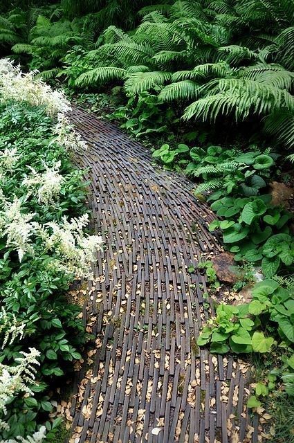 Creatively Stunning Garden
Path Ideas