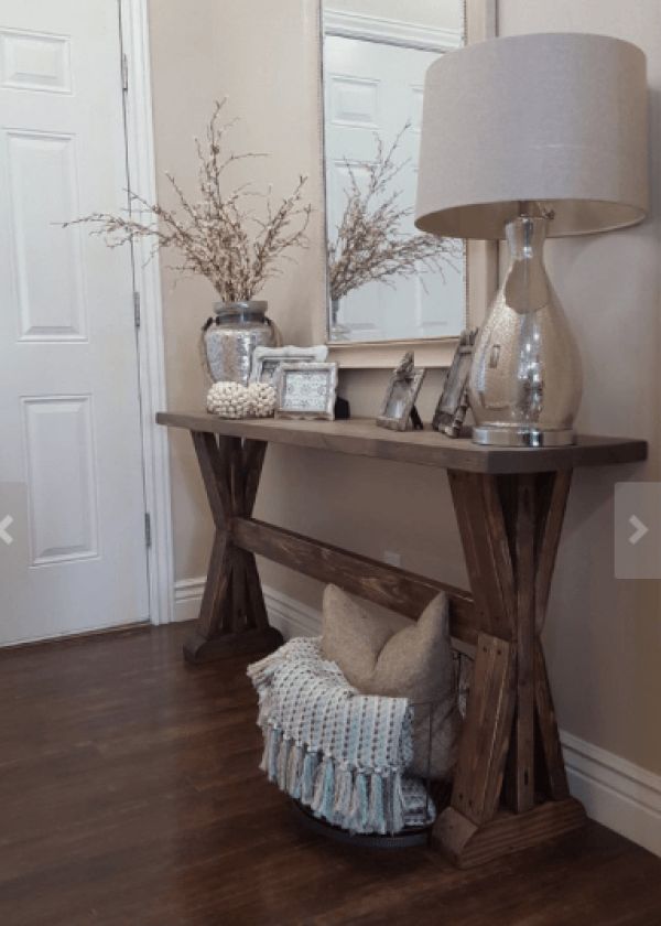 Styling Your Entryway