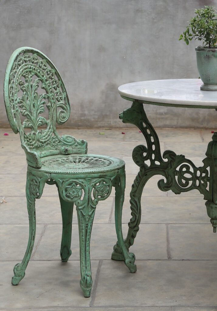 Iron-Patio-Furniture.jpg