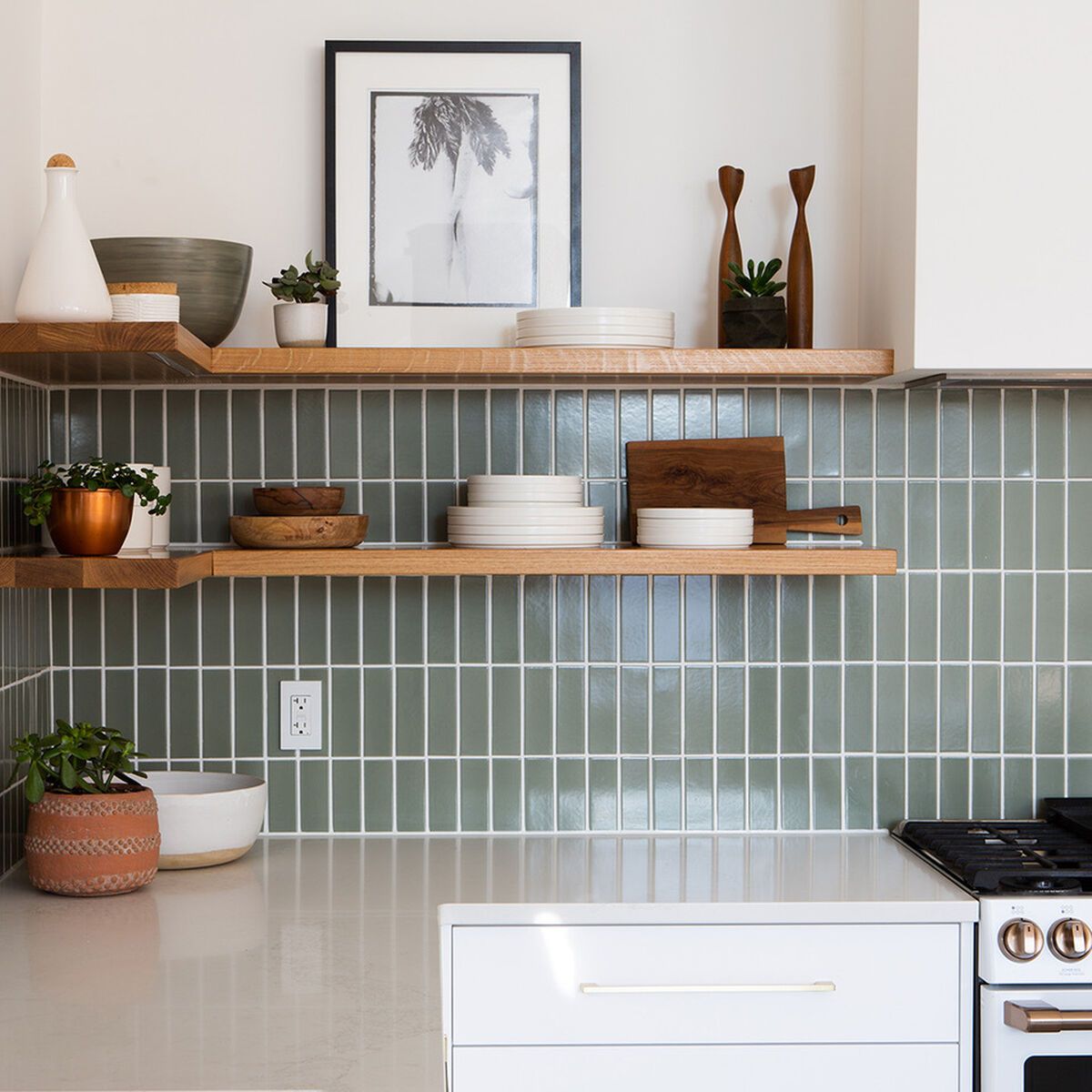 Beautify Your Kitchen With The
Kitchen Backsplash Tile