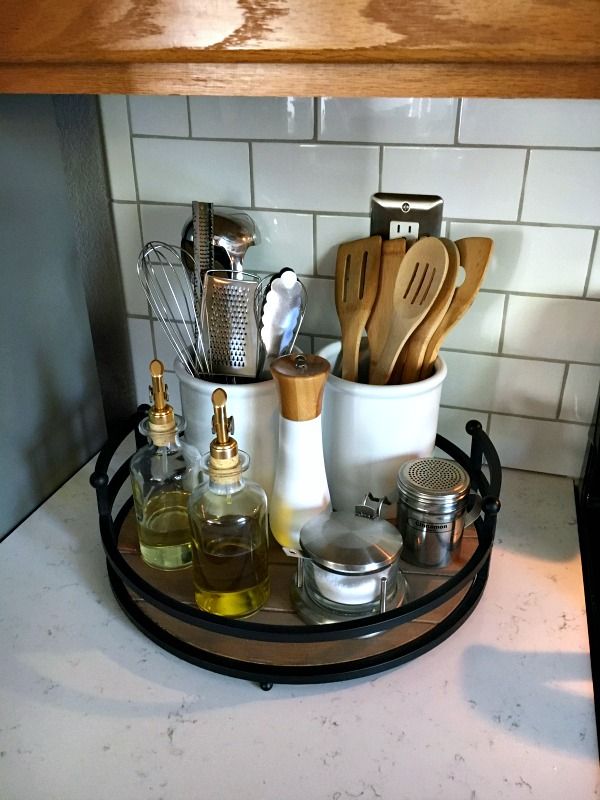 Organizing the Kitchen Counter