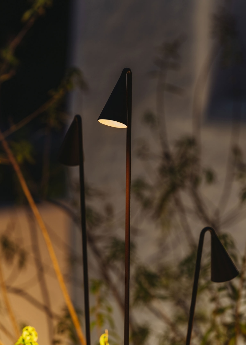 Outdoor Landscape Lighting
give a New look to your Home