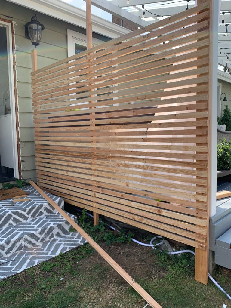 Applying Patio Privacy Screens