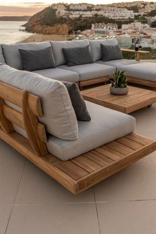 Patio Sectional – Adding Style
to your Garden