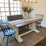 DIY Farmhouse Pedestal Table